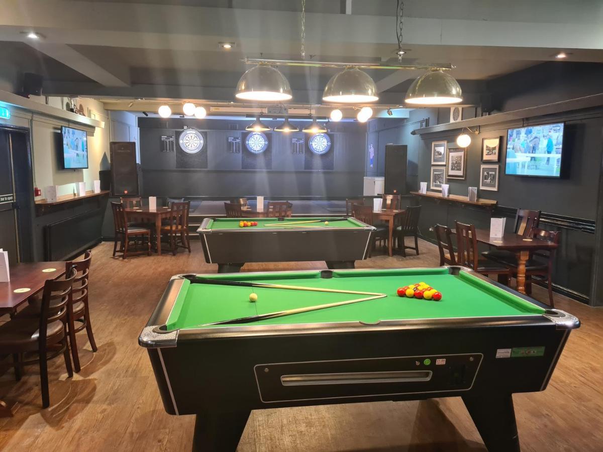 Hen House Otel Cannock Dış mekan fotoğraf