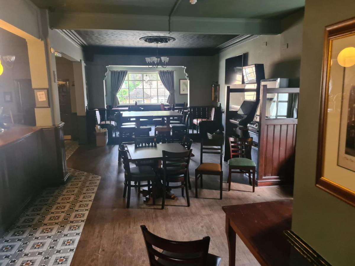 Hen House Otel Cannock Dış mekan fotoğraf